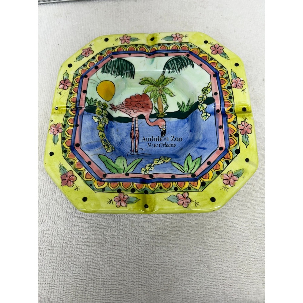 American Gift Audubon Zoo New Orleans Flamingo Ceramic Ashtray Collector Series